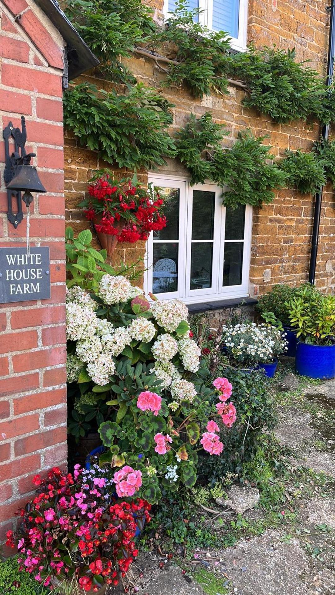 White House Farm Cottages West Haddon Экстерьер фото